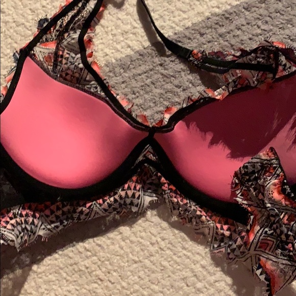 Pink lace bra push up - Picture 3 of 4